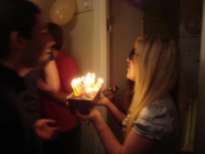 <img300*0:stuff/z/1/Birthdayparties%25202010-04-24/DSC09929.JPG>