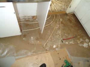 <img300*0:stuff/z/1/Broken%2520entry%2520hall%25202/dsc04803.jpg>