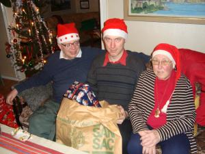 <img300*0:stuff/z/1/ChristmasEve2010/dsc00600.jpg>