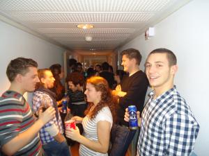 <img300*0:stuff/z/1/CrazyHairParty/dsc05898.jpg>