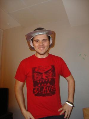 <img300*0:stuff/z/1/CrazyHatParty/DSC09254.JPG>