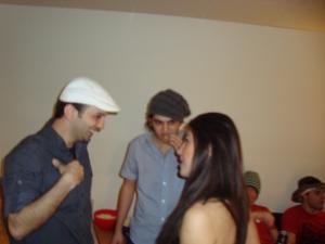 <img300*0:stuff/z/1/CrazyHatParty/DSC09260.JPG>
