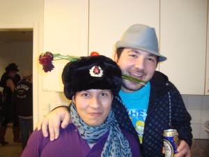 <img300*0:stuff/z/1/CrazyHatParty/DSC09264.JPG>