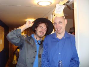 <img300*0:stuff/z/1/CrazyHatParty/DSC09268.JPG>