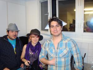 <img300*0:stuff/z/1/CrazyHatParty/DSC09269.JPG>