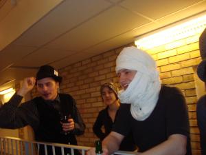 <img300*0:stuff/z/1/CrazyHatParty/DSC09309.JPG>