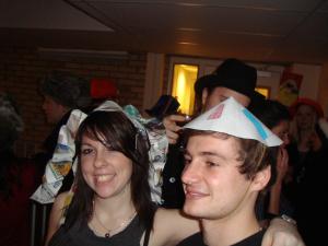 <img300*0:stuff/z/1/CrazyHatParty/DSC09311.JPG>