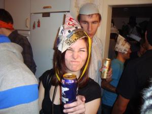 <img300*0:stuff/z/1/CrazyHatParty/DSC09328.JPG>