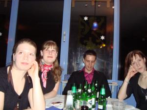 <img300*0:stuff/z/1/DomD2009Afterdart/DSC01564.JPG>