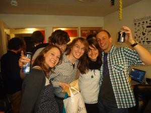 <img300*0:stuff/z/1/Easter2012/DSC06403.JPG>