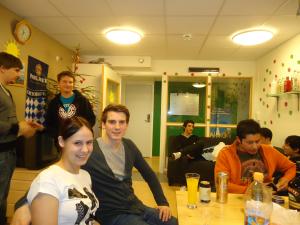 <img300*0:stuff/z/1/FirstCorridorParty/dsc03718.jpg>