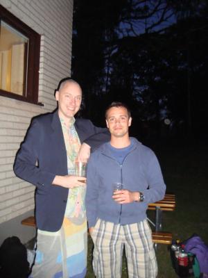 <img300*0:stuff/z/1/Goodbyw%2520Sweden%2520Beach%2520Party/DSC01027.JPG>