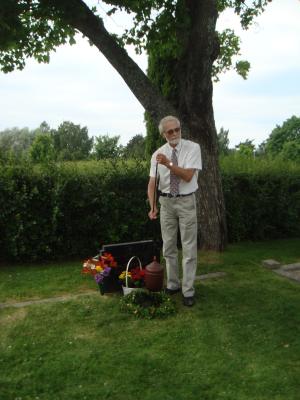 <img300*0:stuff/z/1/Gravsattning%2520Helge/DSC01567.JPG>