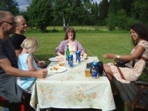 <img300*0:stuff/z/1/Gravsattning%2520Helge/DSC01583.JPG>