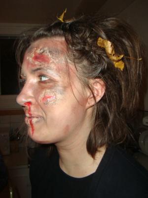 <img300*0:stuff/z/1/Halloween2009/DSC07002.JPG>