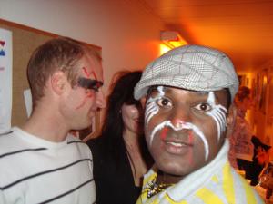 <img300*0:stuff/z/1/Halloween2009/DSC07047.JPG>