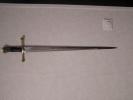 <img0*100:stuff/z/1/Hedda%2527s%2520Sword/p1010003.jpg>