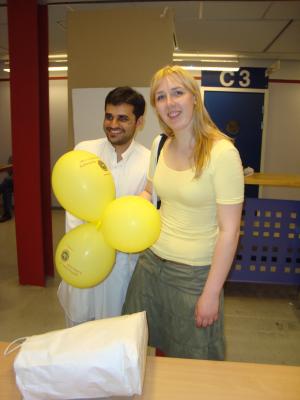 <img300*0:stuff/z/1/Iday2010/DSC00666.JPG>