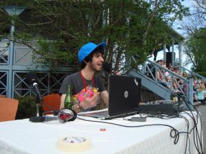 <img300*0:stuff/z/1/Iday2010/DSC00669.JPG>