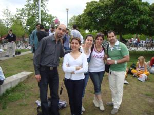 <img300*0:stuff/z/1/Iday2010/DSC00674.JPG>