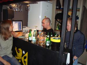<img300*0:stuff/z/1/Jindrich%2520Goodbye%2520party/DSC04069.JPG>