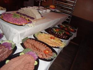 <img300*0:stuff/z/1/Julfest2009/DSC07443.JPG>