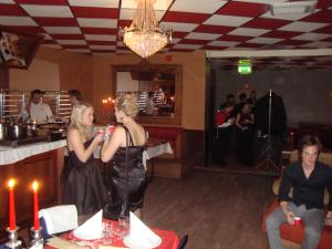 <img300*0:stuff/z/1/Julfest2009/DSC07445.JPG>