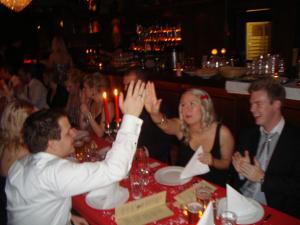 <img300*0:stuff/z/1/Julfest2009/DSC07450.JPG>