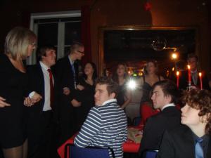<img300*0:stuff/z/1/Julfest2009/DSC07452.JPG>
