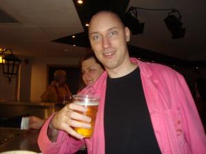 <img300*0:stuff/z/1/Lemans%2520Kravall/DSC06358.JPG>