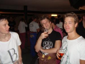 <img300*0:stuff/z/1/Lemans%2520Kravall/DSC06360.JPG>