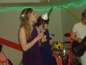 <img300*0:stuff/z/1/LiTHeBlasLuciafest/DSC07537.JPG>