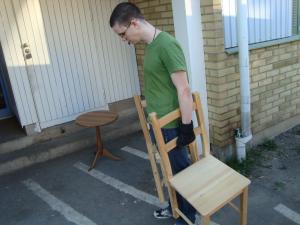 <img300*0:stuff/z/1/LizaMoving2009/DSC02152.JPG>