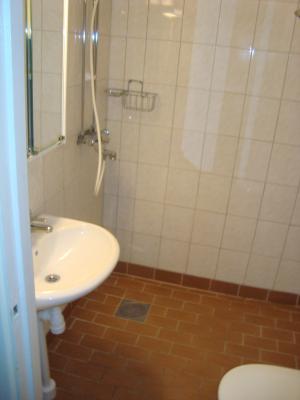 <img300*0:stuff/z/1/LottaMoving/DSC04658.JPG>