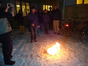 <img300*0:stuff/z/1/MasterThesisBurning/DSC07455.JPG>