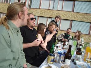 <img300*0:stuff/z/1/Midsommar2009/DSC04315.JPG>