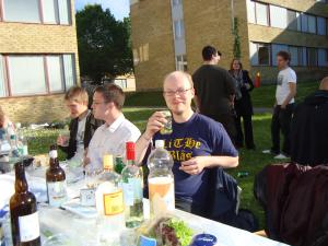 <img300*0:stuff/z/1/Midsommar2009/DSC04341.JPG>