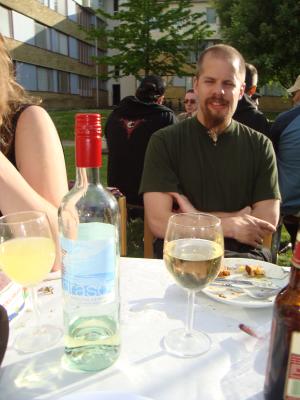 <img300*0:stuff/z/1/Midsommar2009/DSC04343.JPG>