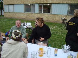 <img300*0:stuff/z/1/Midsommar2009/DSC04367.JPG>