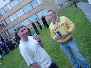<img300*0:stuff/z/1/Midsommar2009/DSC04374.JPG>