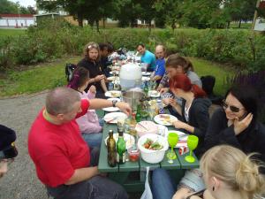 <img300*0:stuff/z/1/Midsommar2011/dsc04972.jpg>