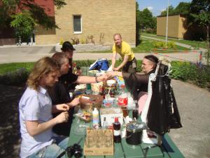 <img300*0:stuff/z/1/Midsummer2010/DSC01369.JPG>