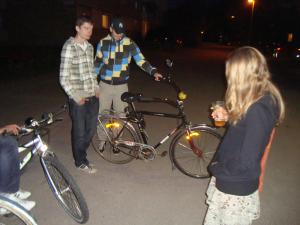 <img300*0:stuff/z/1/Midsummer2010/DSC01447.JPG>