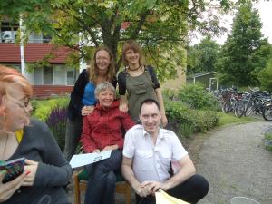 <img300*0:stuff/z/1/Midsummer2012/DSC06764.JPG>
