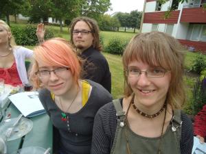 <img300*0:stuff/z/1/Midsummer2012/DSC06768.JPG>