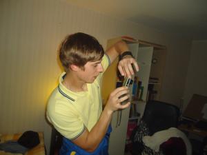<img300*0:stuff/z/1/MovingInParty/DSC07086.JPG>