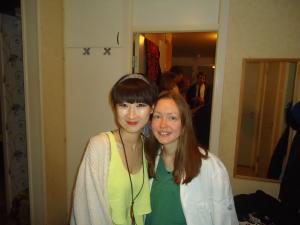 <img300*0:stuff/z/1/MovingInParty/DSC07087.JPG>
