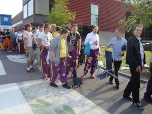 <img300*0:stuff/z/1/Munchen%2520Hoben%25202009%2520queue/DSC05339.JPG>