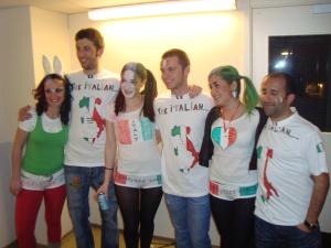 <img300*0:stuff/z/1/Nationalities%2520party/DSC00177.JPG>