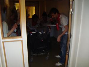 <img300*0:stuff/z/1/Nationalities%2520party/DSC00198.JPG>